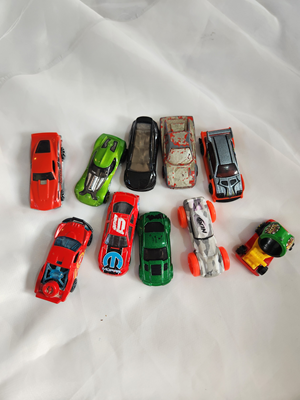 How Wheels cars (Set 4) 10p