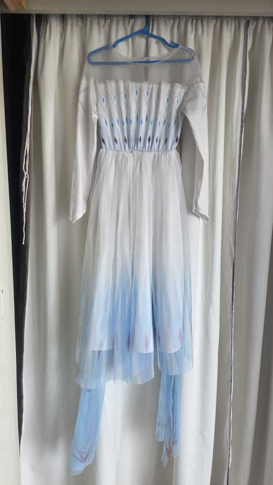Spirit Elsa dress up